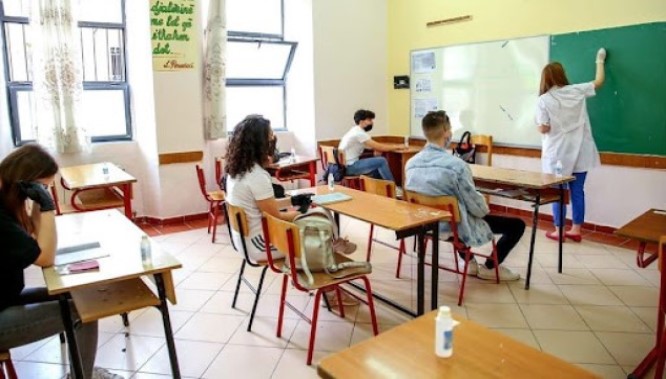 Numri i nxenesve bie me shpejtesi: 2.1 per qind me pak brenda nje viti